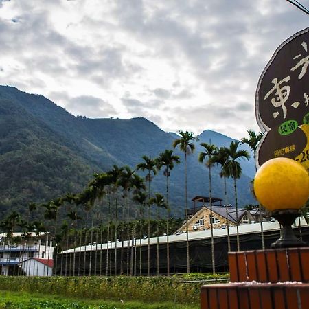 Dongguang Zhixing Homestay Jücsi Kültér fotó