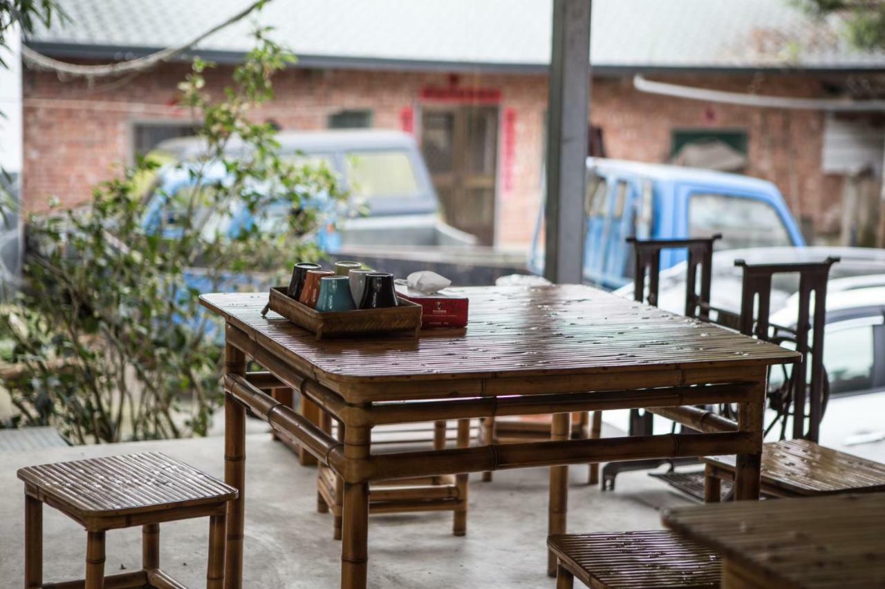 Dongguang Zhixing Homestay Jücsi Kültér fotó